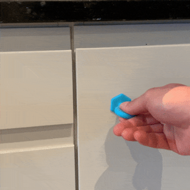 Sticky Toggle (4 Pack)